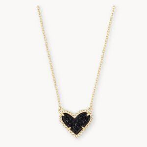 Ari Heart Gold Pendant Necklace in Black Drusy